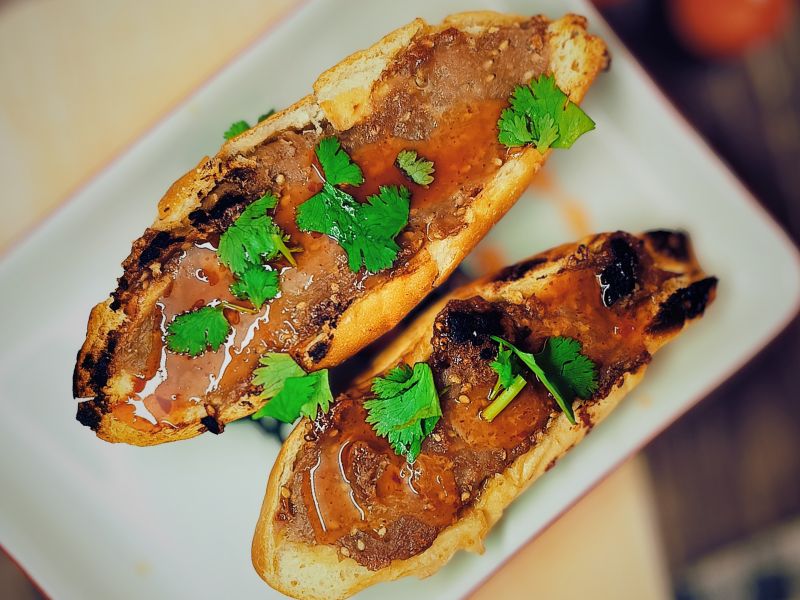 Banh Mi Chien Chao Go